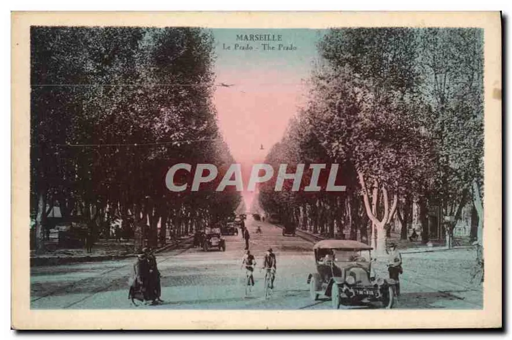 Marseille - Le Prado — vista da promenade arborizada com veículos e pedestres — editor não visível - Frente