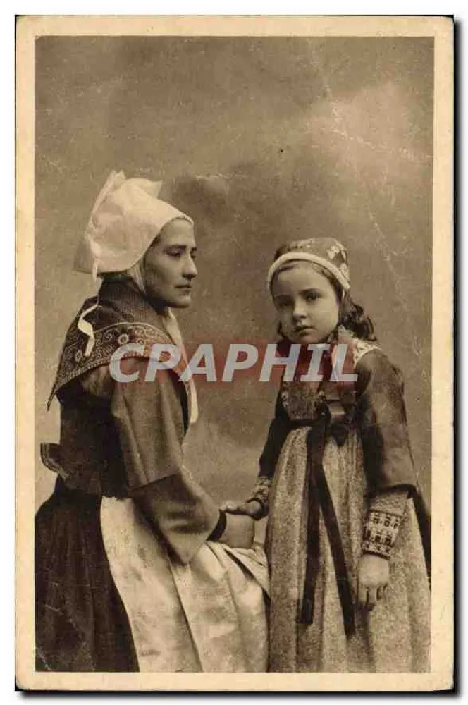 Mädchen und Frau aus Plougastral-Daoulas — Sammlung Villard Quimper - Vorderseite