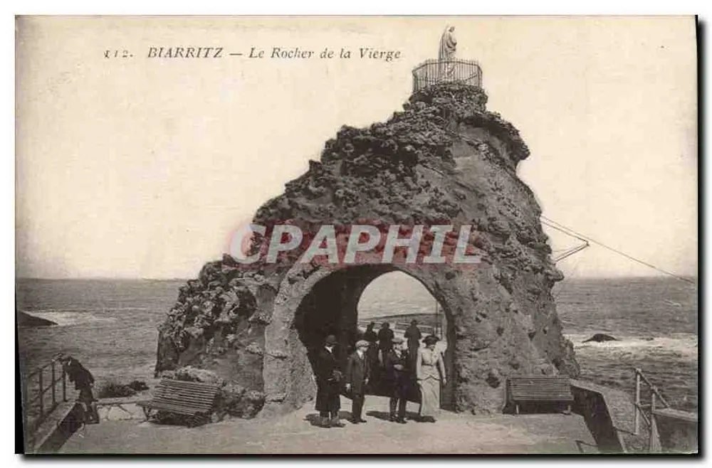 Biarritz — O Rocher da Virgem — Editor G. & L. Dolly, Paris, n° 112 - Frente