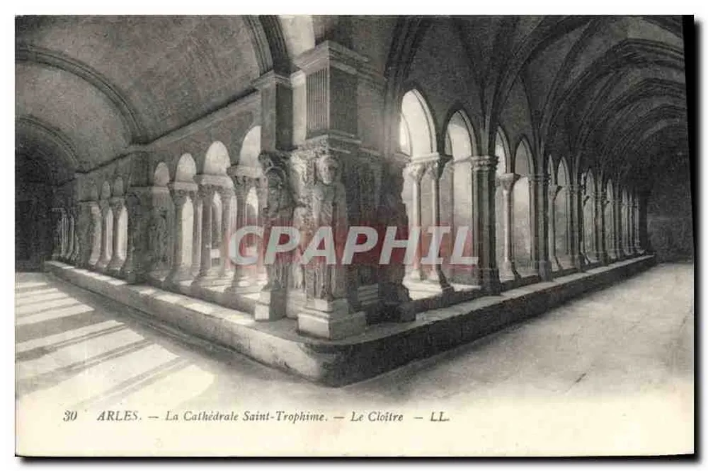 Arles — A Catedral São Trofimé — O Claustro — LL - Frente