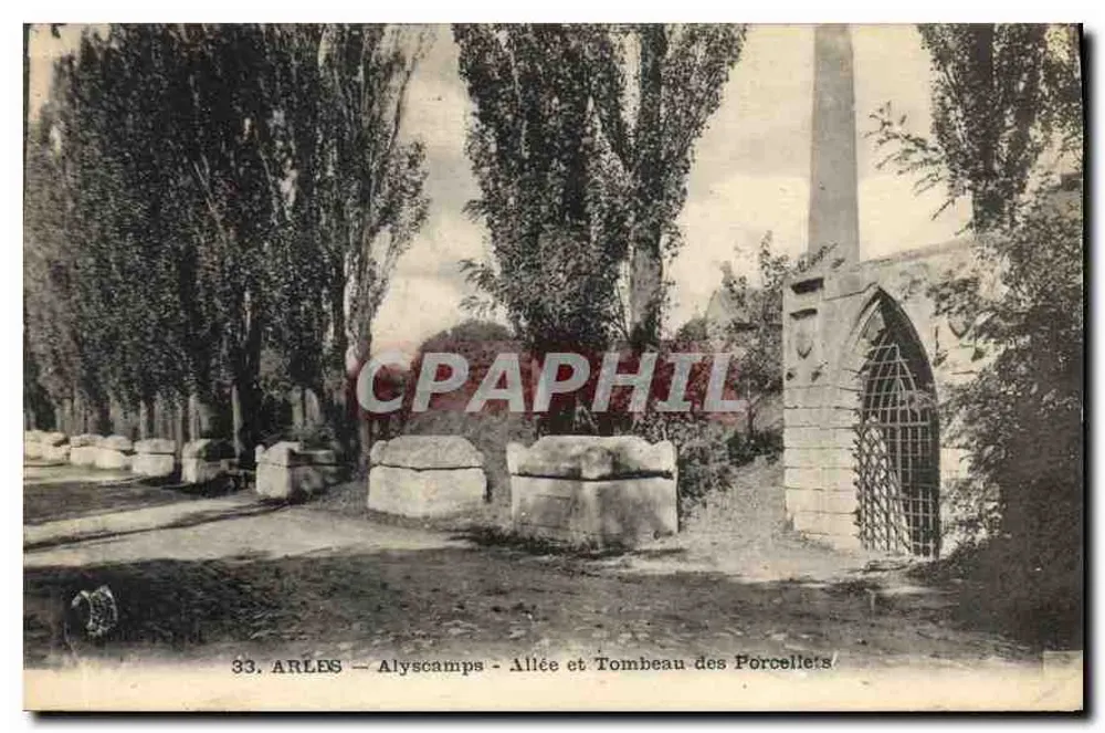 Arles - Alyscamps - Allee und Grab der Porcellets - Vorderseite