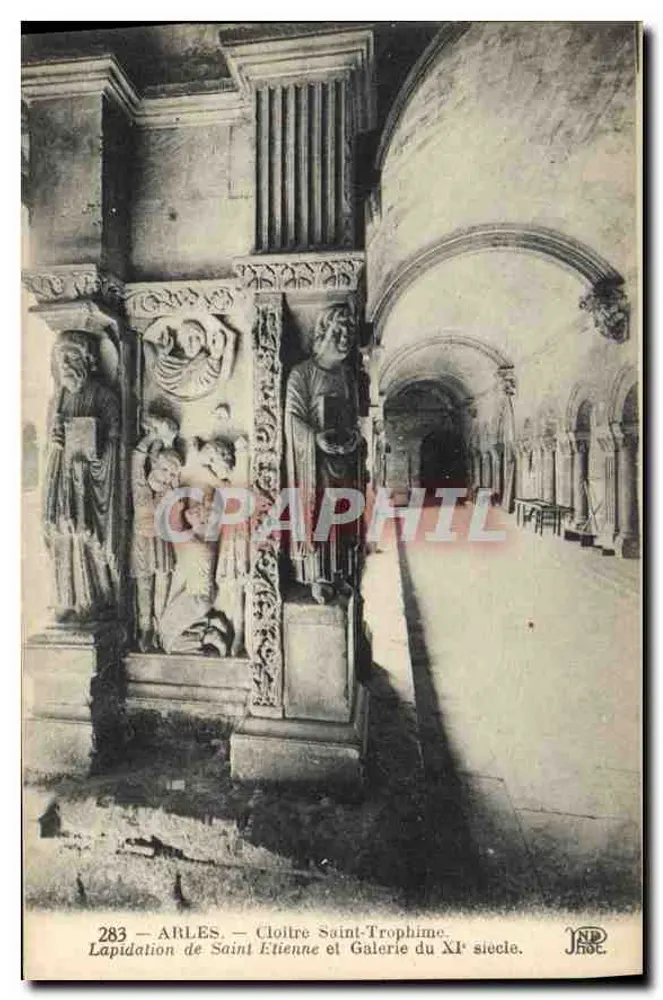 Arles — Cloître Saint-Trophime. Lapidation de Saint Étienne et Galerie du XIe siècle. - Recto