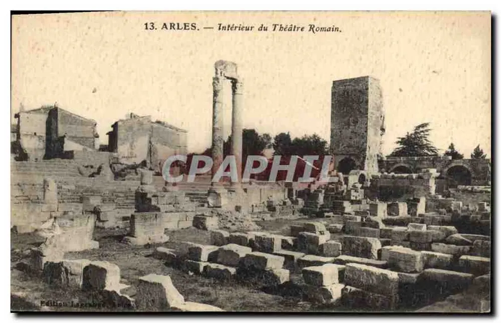 Arles — Interior do Teatro Romano — Edição Laprade, n°13 - Frente
