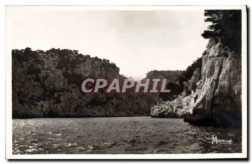 Cassis und seine Calanques — Eingang zur Calanque d'En-Vau — Mireille - Vorderseite
