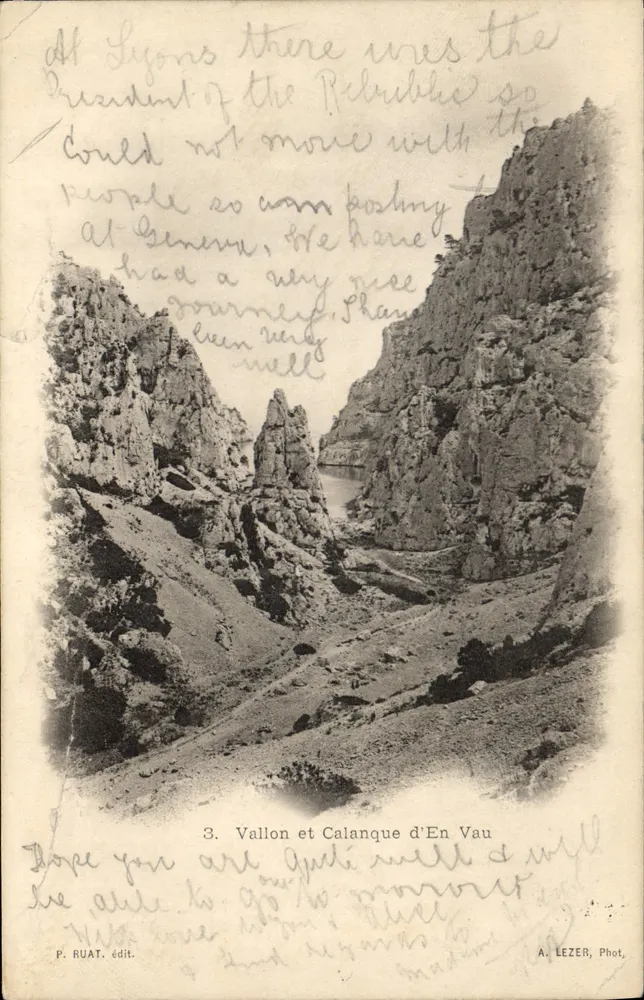 Vallon et Calanque d'En Vau — vue du canyon avec falaises rocheuses — P. RUAT, édit. n°3 - Awers
