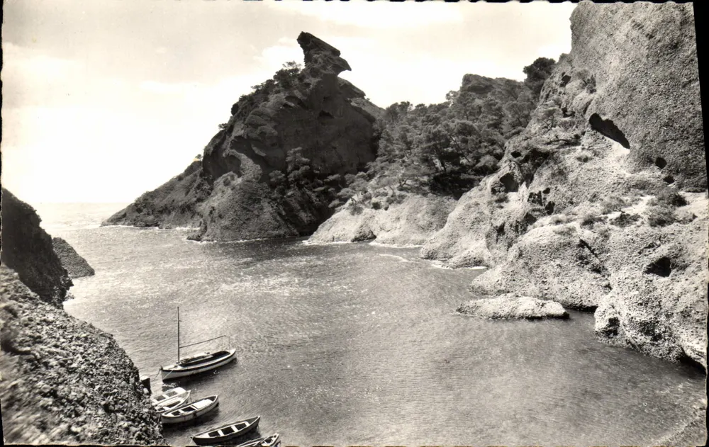 La Calanque de Figuerolles — La Ciotat (B.-du-R.) — Éditions du Globe, Paris - Vorderseite