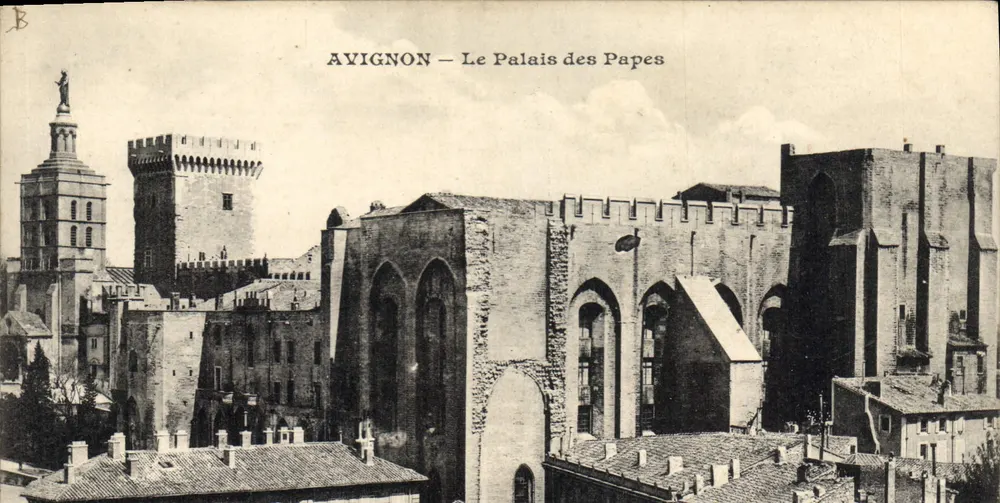 Avignon — O Palácio dos Papas - Frente