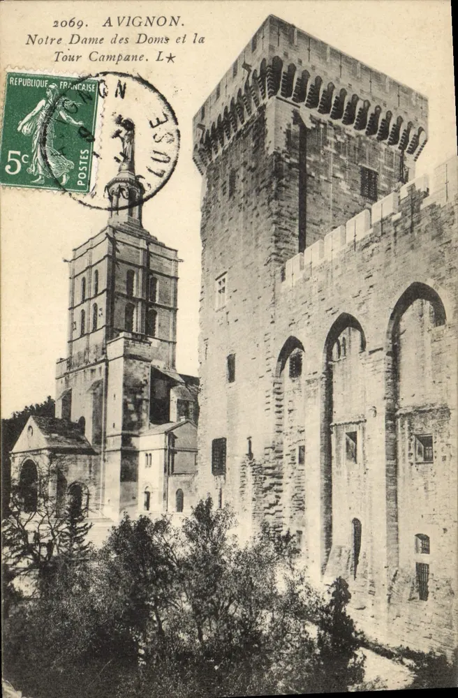 Avignon — Notre Dame des Doms und die Turm Campanée — L★ - Vorderseite