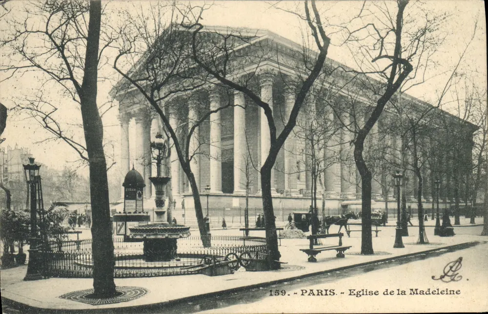 Paris - Igreja da Madeleine — vista com fonte e árvores — editor L.C. n°159 - Frente