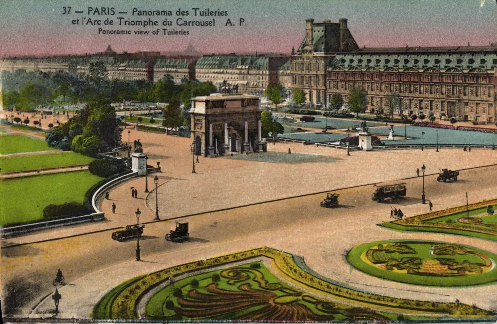 Paris — Panorama der Tuileries und des Arc de Triomphe du Carrousel — A.P. - Vorderseite