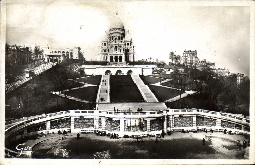 Sacré-Cœur — Monumentale Treppe — Guy - Vorderseite