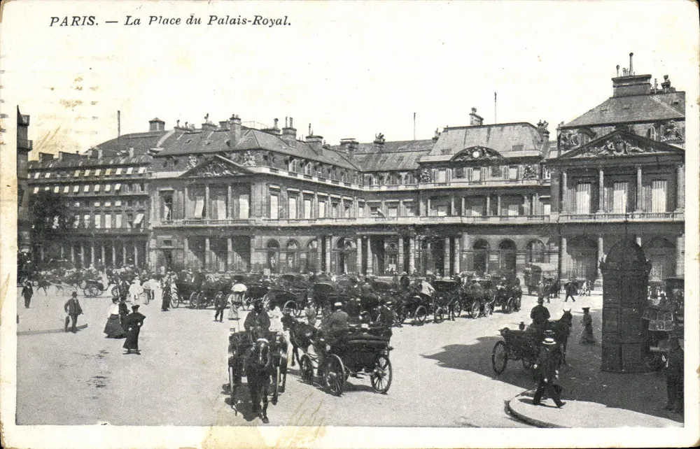 PARIS — A Praça do Palácio-Royal — editor desconhecido, número de série não visível - Frente