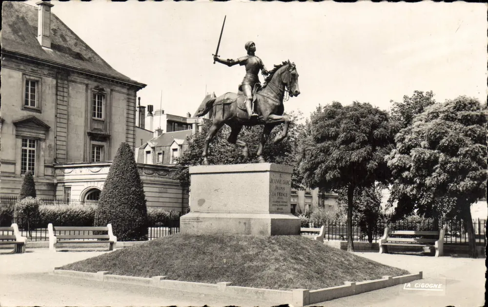Estátua de Joana d'Arc em Reims — edição La Cigogne, n° 51.454.59 - Frente