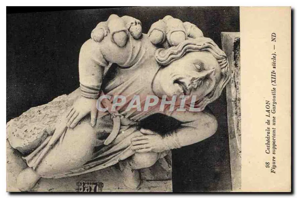 Catedral de Laon — Figura sustentando uma garganta (século XIII) — n°98 - Frente