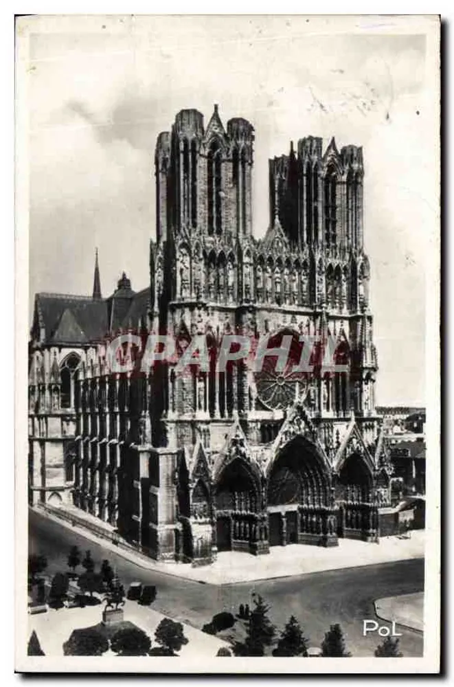 Reims (Marne) - A Catedral — vista da fachada gótica — editor Pol - Frente