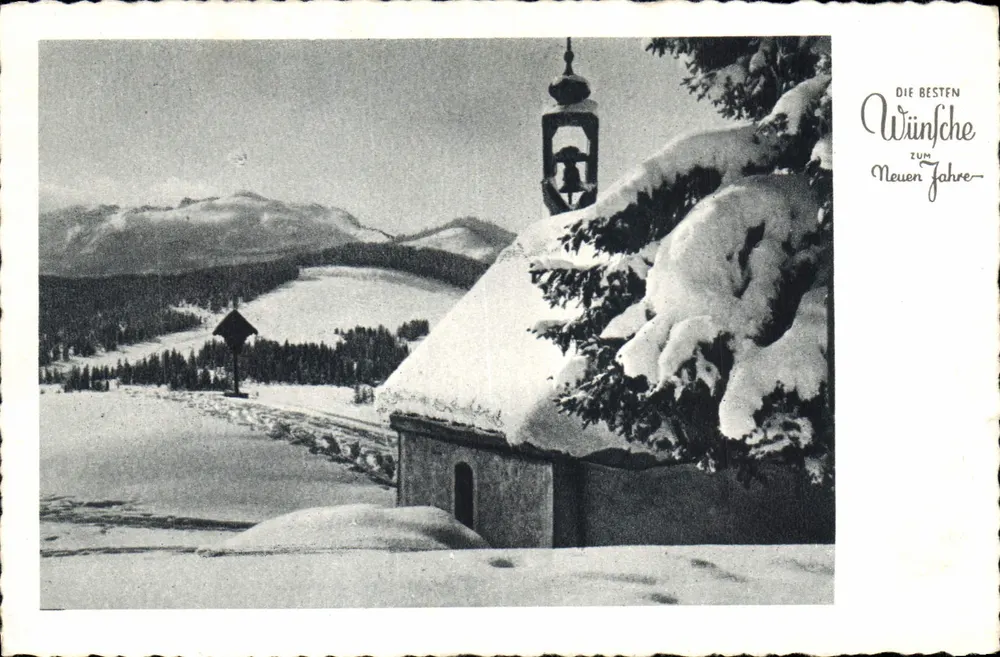 Schneeverdeckte Kapelle — Bergansicht — Neujahrsgrußkarte - Vorderseite