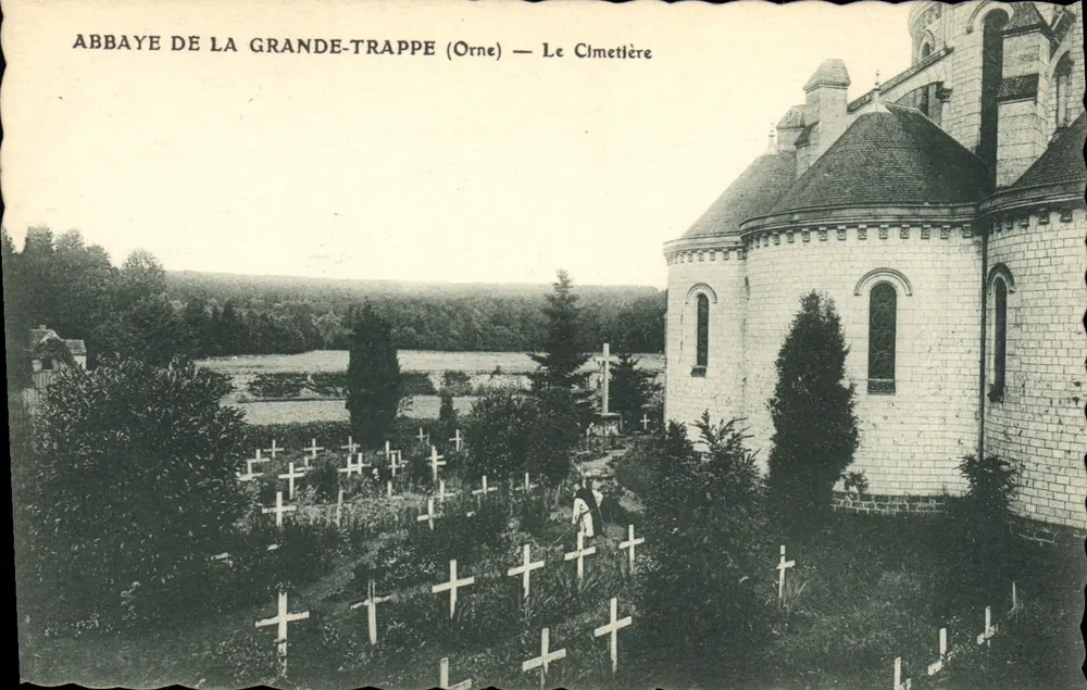 Abtei La Grande-Trappe (Orne) — Der Friedhof - Vorderseite