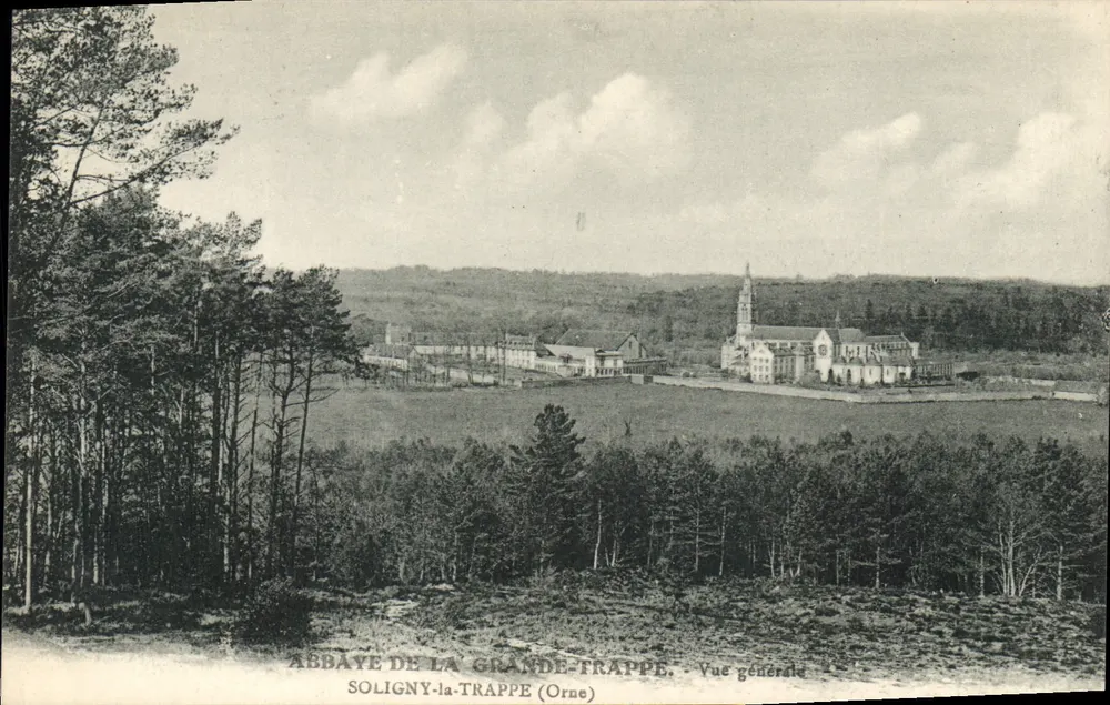 Abtei der Grande-Trappe — Allgemeiner Blick — Soligny-la-Trappe (Orne) - Vorderseite