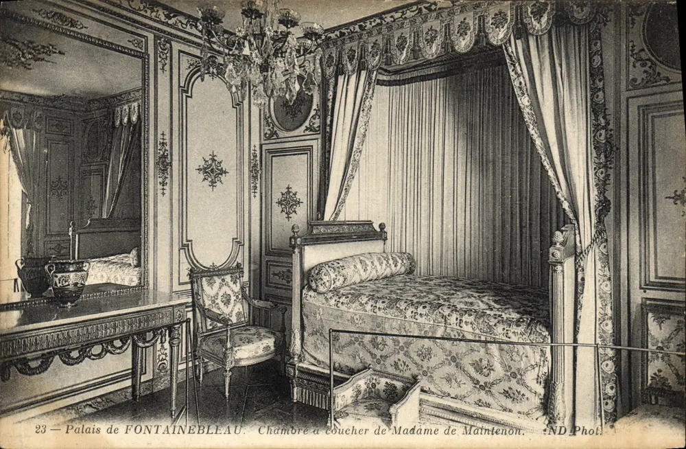 Schloss Fontainebleau — Schlafzimmer der Madame de Maintenon — ND Phot. - Vorderseite