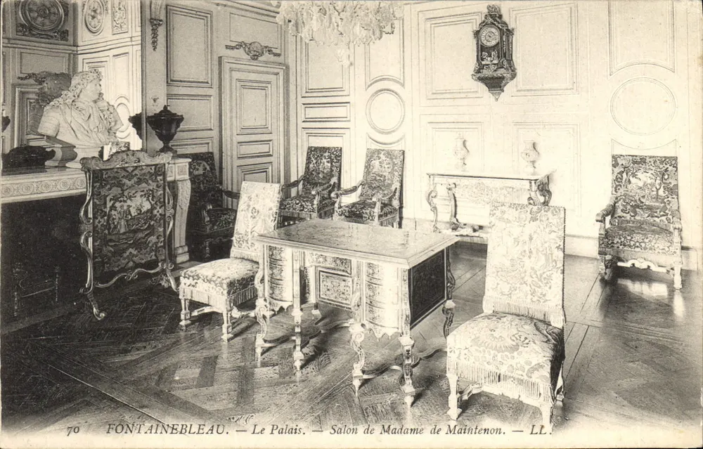 Fontainebleau — Das Schloss. — Salon der Madame de Maintenon. — LL. — Nr. 70 - Vorderseite
