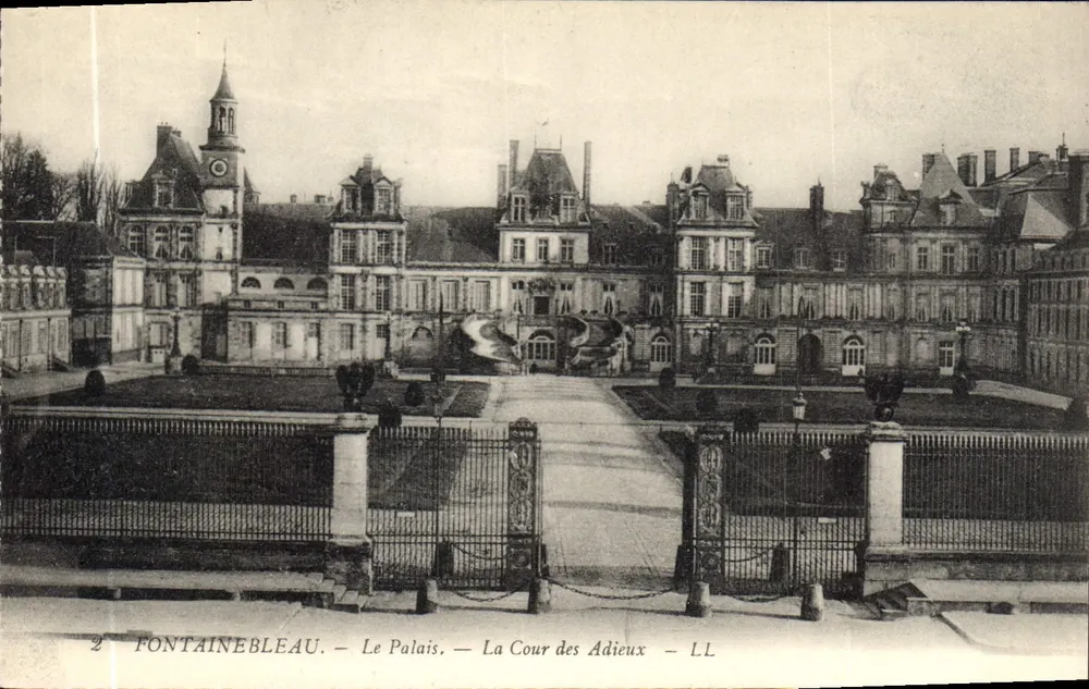 Fontainebleau — Das Schloss — Die Abschiedshalle — LL - Vorderseite