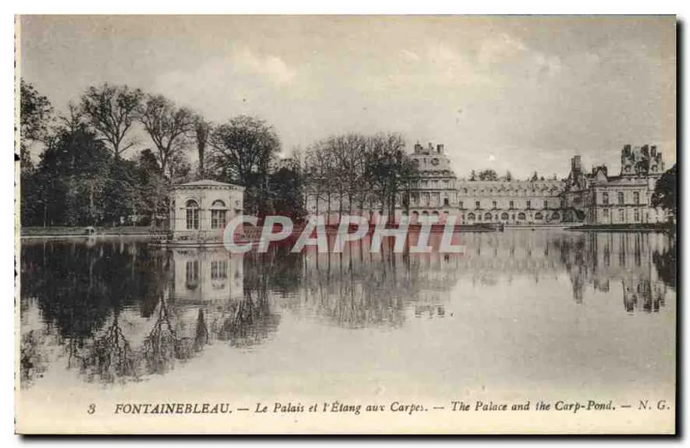 Fontainebleau — Das Schloss und der Karpfenteich — N.G. - Vorderseite