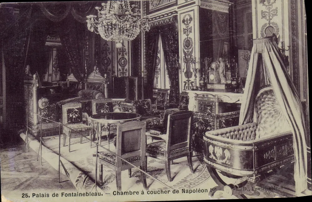 Schloss Fontainebleau — Schlafzimmer von Napoleon I. — L.D., Fontainebleau - Vorderseite