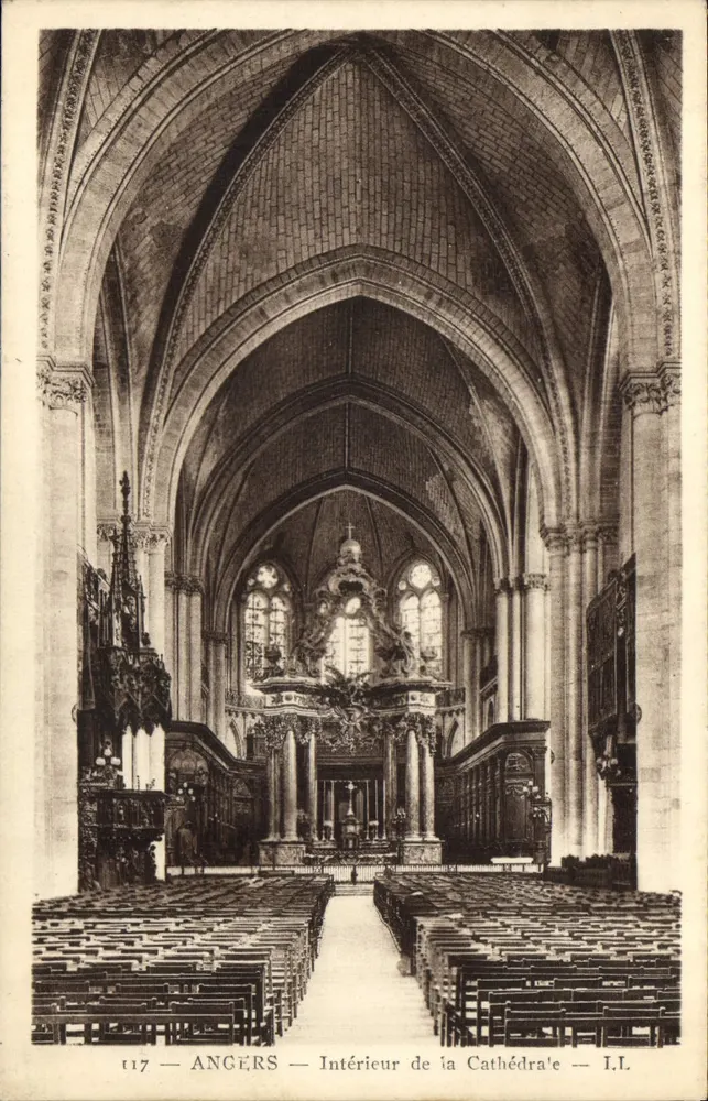 Angers — Interior da Catedral — I.L. — n°117 - Frente