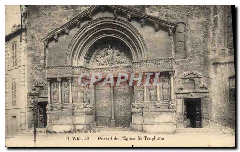 Arles — Portal der Kirche St-Trophime — Foto Hozzon, Optiker, Arles-sur-Rhône - Vorderseite