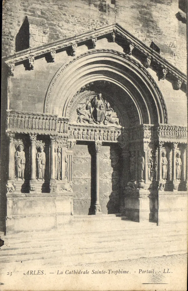 Arles — Kathedrale Saint-Trophime — Portal — LL. n°23 - Vorderseite