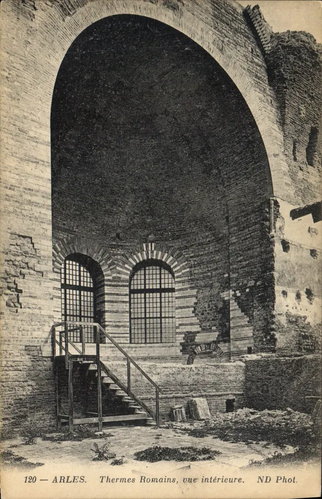 Arles — Romeinse baden, interieur — ND Fot. n° 120 - Voorkant