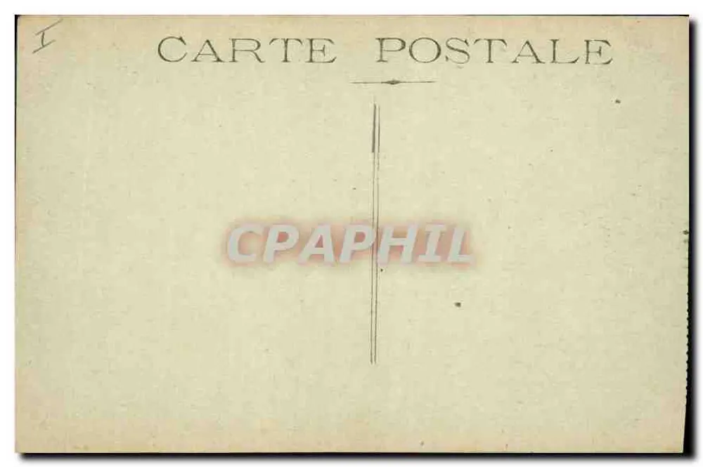 Arles - Les Aliscamps — vista de uma avenida cercada de túmulos e árvores, com um homem sentado — número de série não visível - Verso