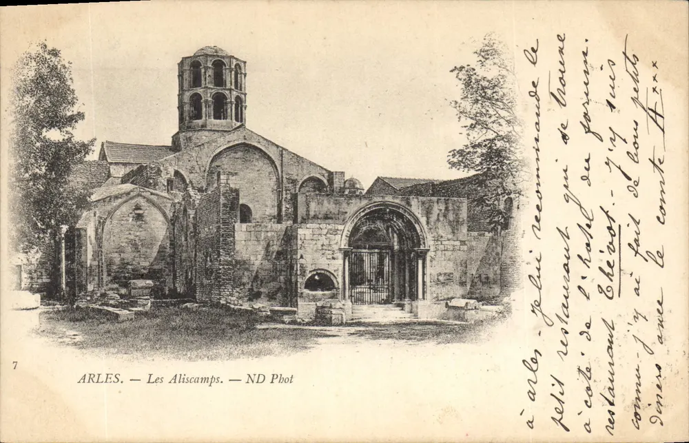 Arles — Os Aliscamps — ND Phot - Frente