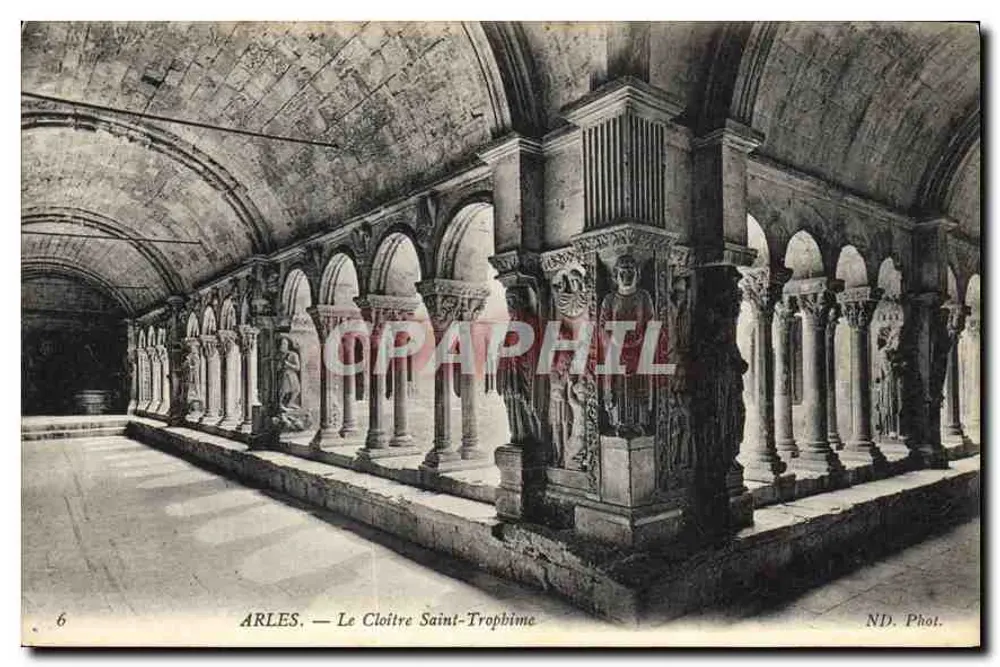 Arles — Le Cloître Saint-Trophime — ND. Phot. - Frente