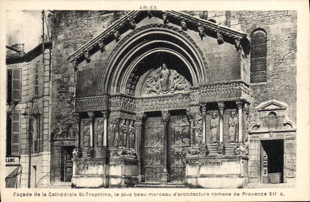 Fassade der Kathedrale Saint-Trophime — Arles — Verleger J. GEORI, Arles - Vorderseite
