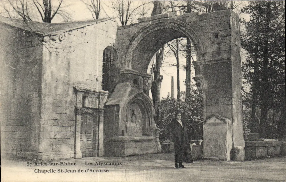 Die Alyscamps — Kapelle Saint-Jean d'Accurse — Arles-sur-Rhône - Vorderseite