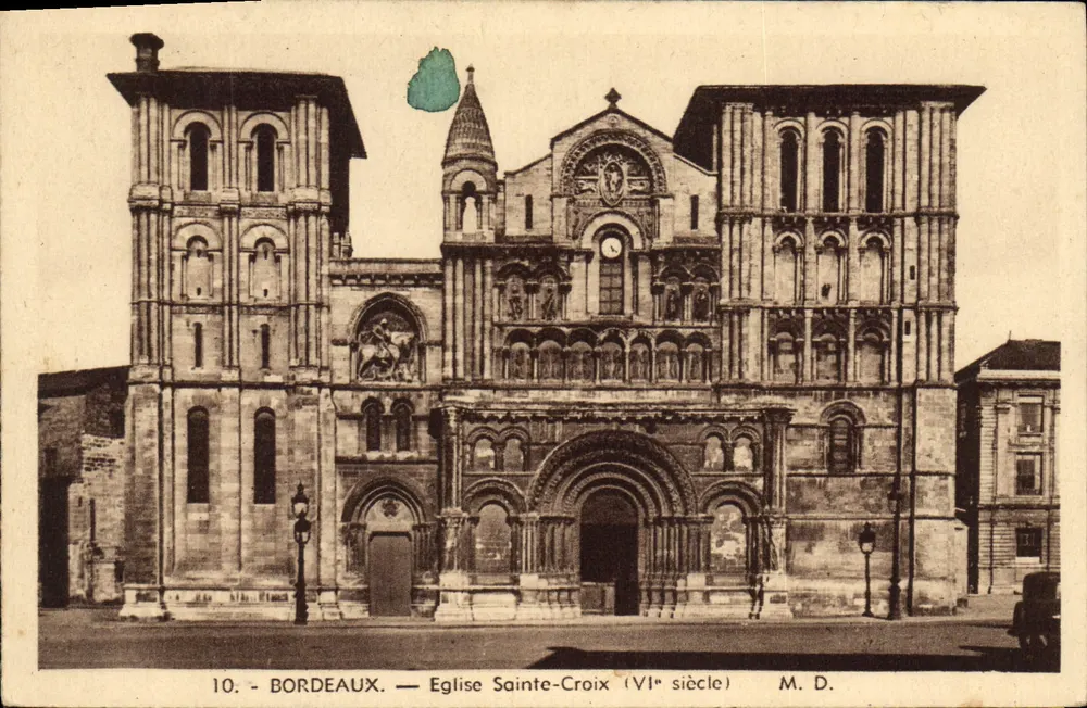 Bordeaux — Igreja Santa Cruz (século VI) — M. D. - Frente