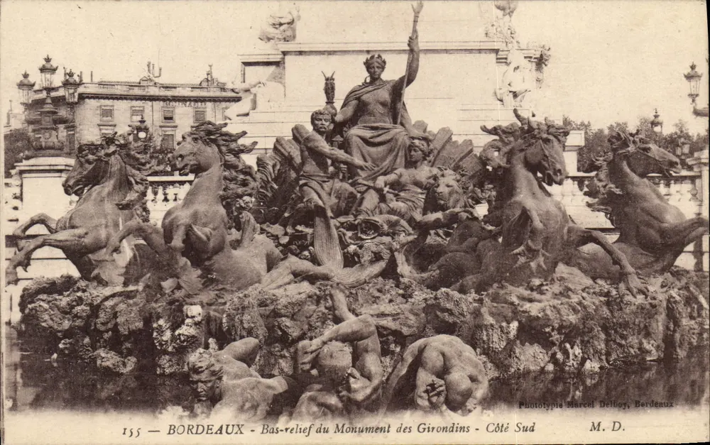 Bordeaux — Bas-relief des Girondins-Monuments — Südseite — Phototypie Marcel Dellboy, Bordeaux - Vorderseite