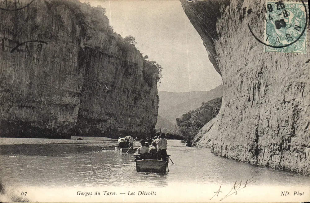 Gorges do Tarn — Os Détroits — ND. Phot - Frente