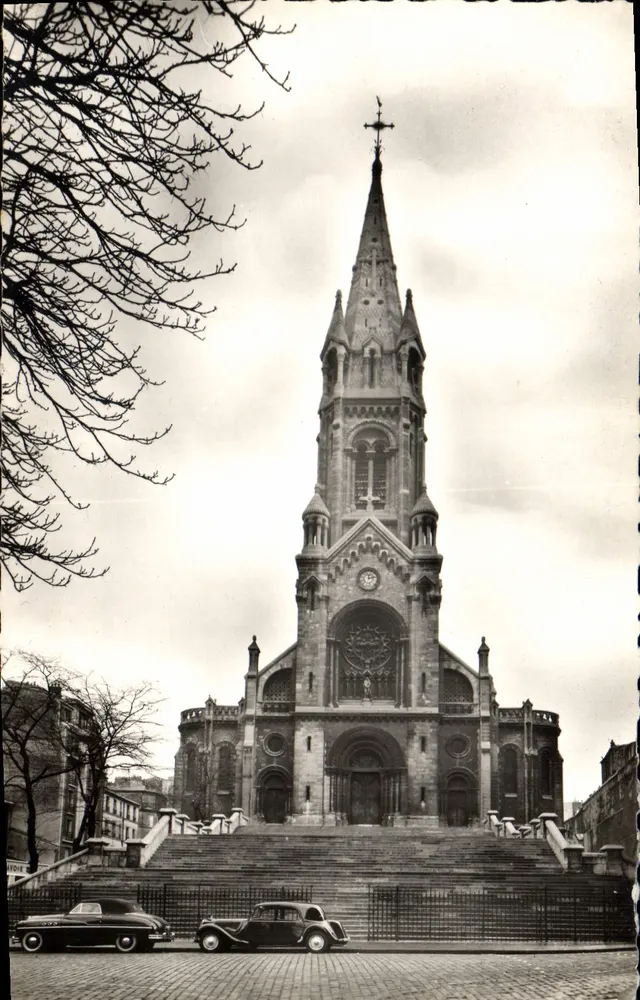 Notre-Dame de la Croix — Ménilmontant — Studio Mauil, Paris - Vorderseite