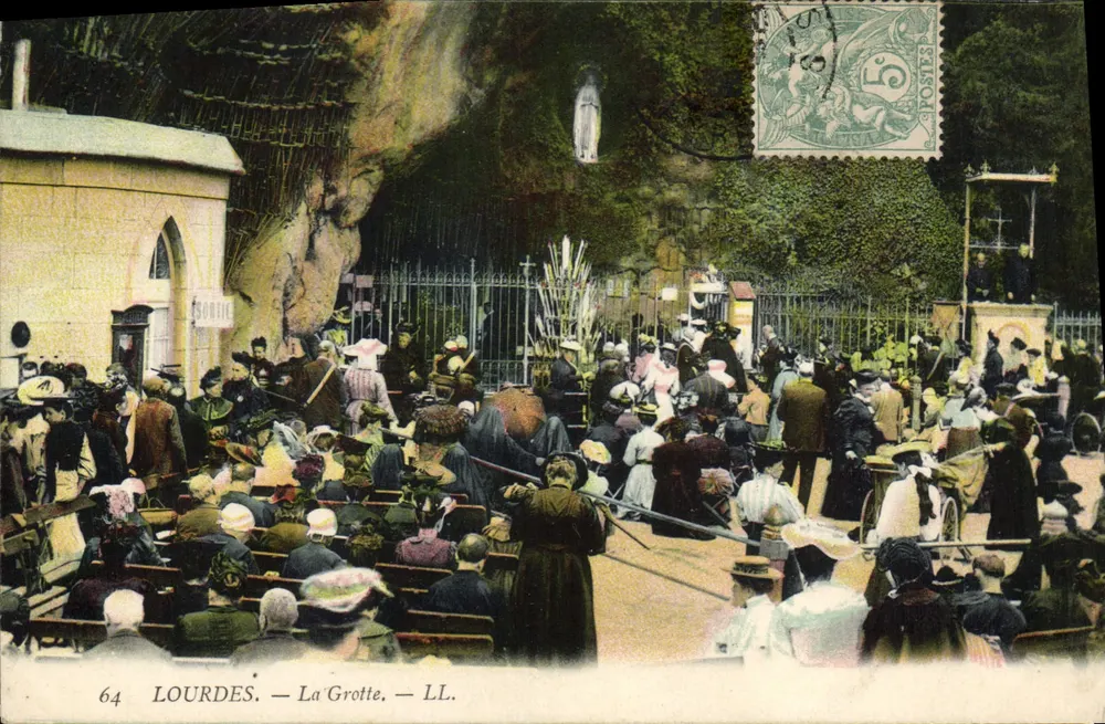 LOURDES — A Gruta — LL. - Frente