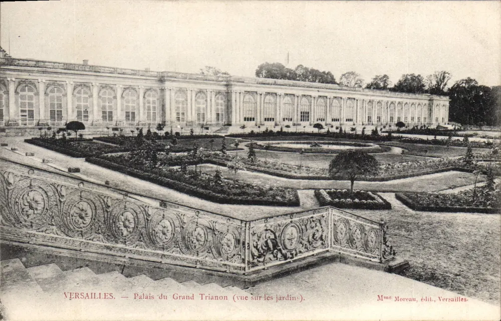Versailles — Palast des Großen Trianon (Aussicht auf die Gärten) — Mme Moreau, Verleger, Versailles - Vorderseite