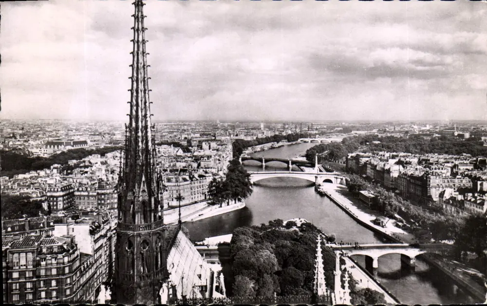 Paris — Panoramablick vom Notre-Dame — Véritable Editions - Vorderseite