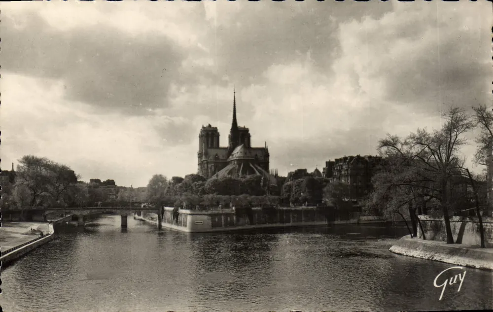 Notre-Dame de Paris — vista de montante — Ed. d'Art Guy - Frente