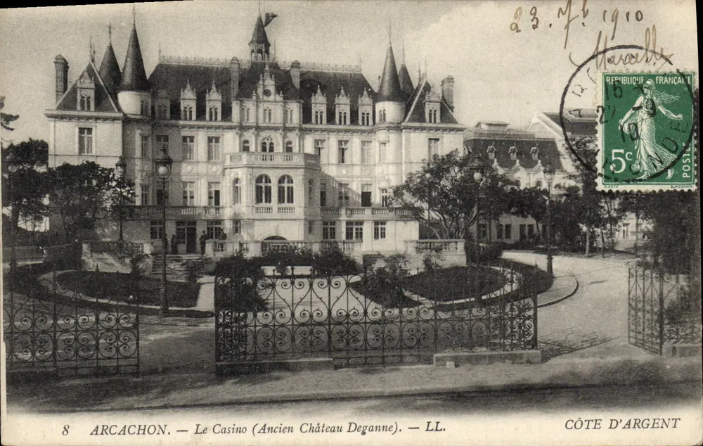 Arcachon — Das Casino (Ehemaliges Schloss Deganne) — LL. Côte d'Argent - Vorderseite