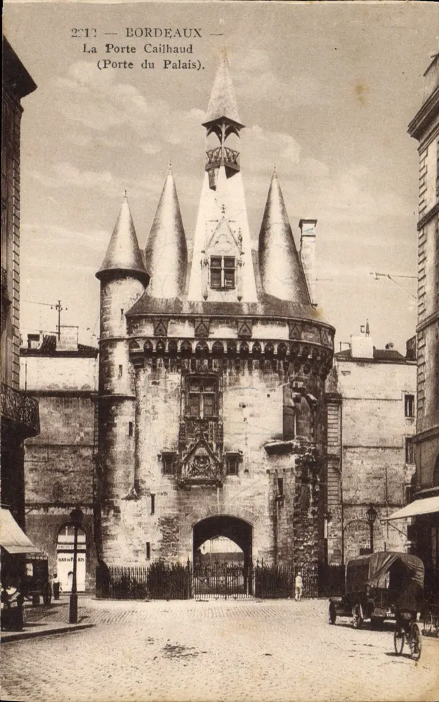 Bordeaux — La Porte Cailhaut (Tor des Palastes) — Phototypie A.D.I.A. (Saint-Raphaël) - Vorderseite