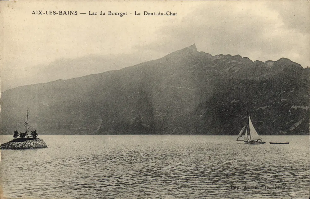 Aix-les-Bains — Lago do Bourget — A Dente do Gato - Frente