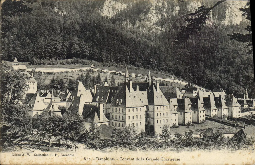 Dauphiné - Convento da Grande Chartreuse — Cliché A.V., Coleção L.P., Grenoble, n°81r - Frente