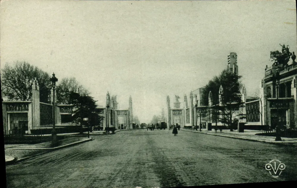 La Porte d'Honneur — Kolonialausstellung 1931 — Éditions I. V. Phot. - Vorderseite