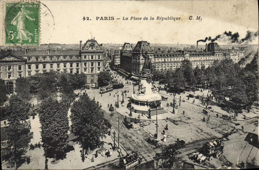 Paris — A Place de la République — Bilhete postal moderno n°42 - Frente